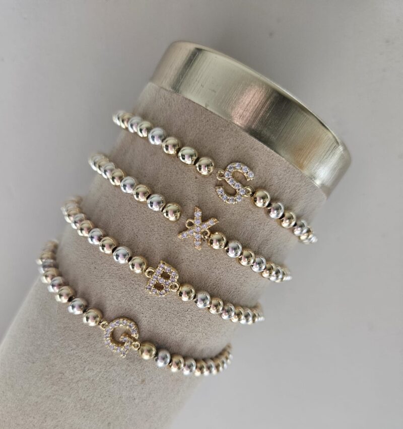 PRE-ORDER   GOLDFILLED & SILVER   ARMBAND  LETTER A TOT Z    4MM
