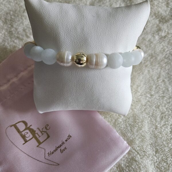 Baby blauw  statement ARMBAND 9mm parel  sparkling 14kt (kopie)