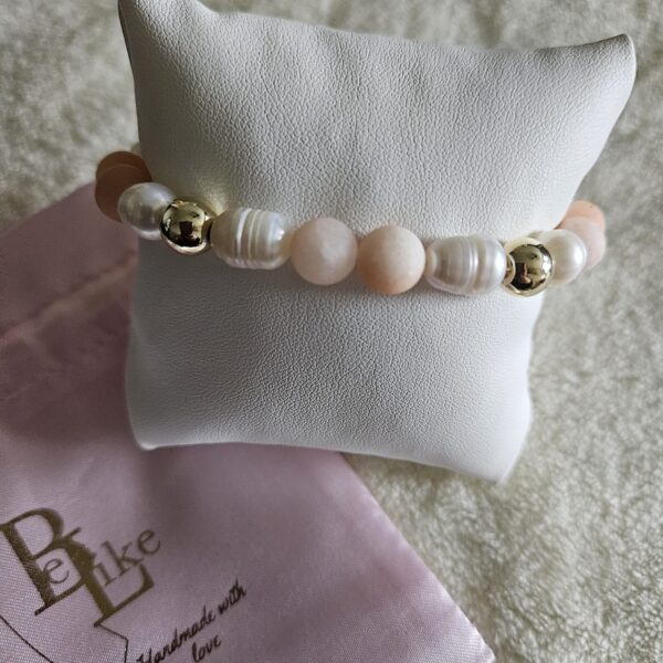 Beige/rose  statement ARMBAND 9mm parel  sparkling 14kt
